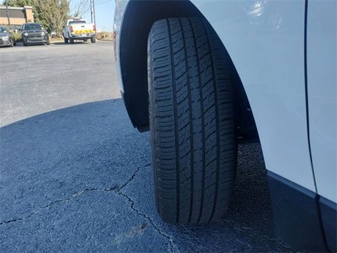 Used 2022 Chevrolet Equinox LT image 10