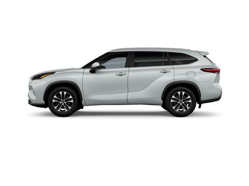 New 2026 Toyota Highlander XLE image 4