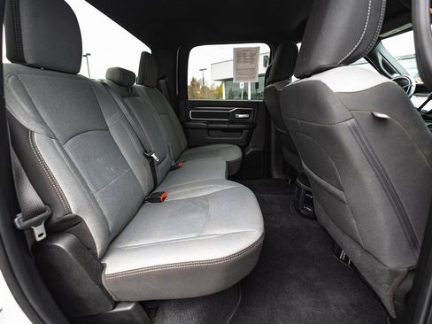 Used 2024 RAM 2500 Big Horn image 40