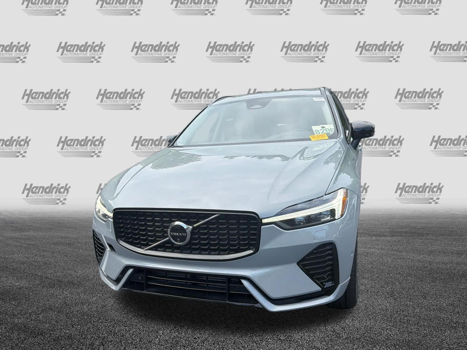 Used 2024 Volvo XC60 T8 Plus w/ Protection Package Premier AWD/4WD image 6