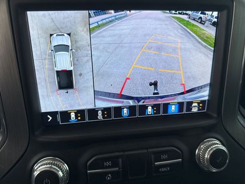 Used 2023 GMC Sierra 2500 Denali w/ Denali Ultimate Package image 26