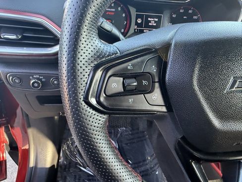 Used 2023 Chevrolet TrailBlazer RS w/ Convenience Package image 23