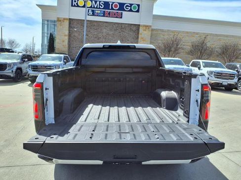 Certified 2025 GMC Sierra EV Denali image 22