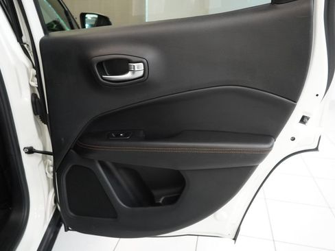 Used 2020 Jeep Compass Limited AWD/4WD image 30