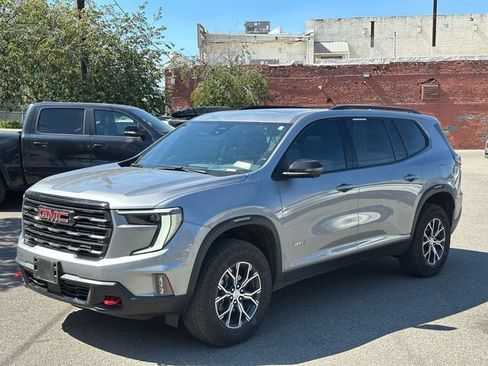 Used 2025 GMC Acadia AT4 AWD/4WD image 1