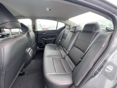 New 2025 Nissan Altima 2.5 SR image 14