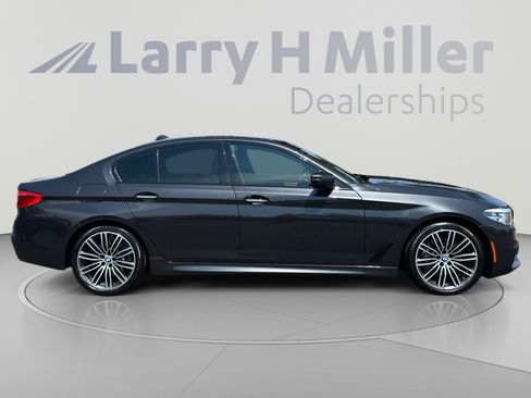 Used 2018 BMW 530i xDrive AWD/4WD image 6