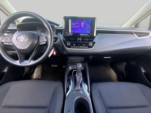 Used 2025 Toyota Corolla LE FWD image 15