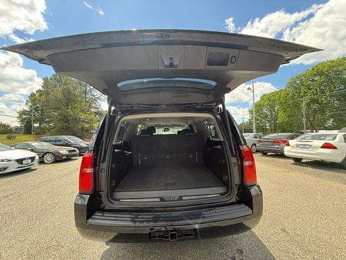 Used 2016 Chevrolet Suburban LT AWD/4WD image 28