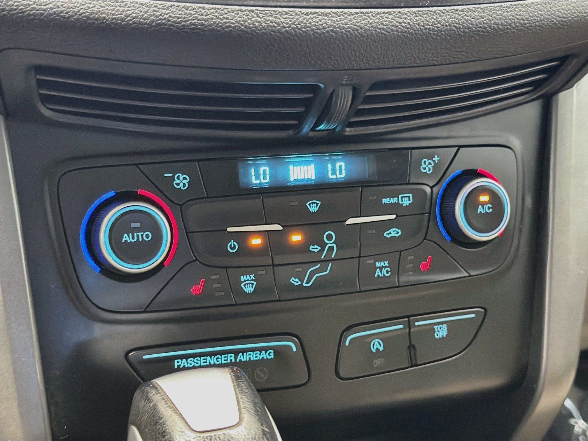 Used 2019 Ford Escape SEL FWD image 10