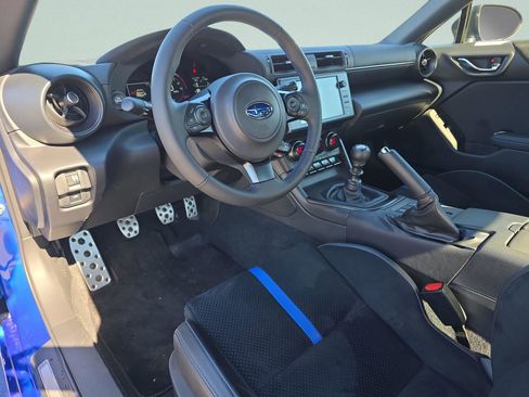 Used 2024 Subaru BRZ tS image 8