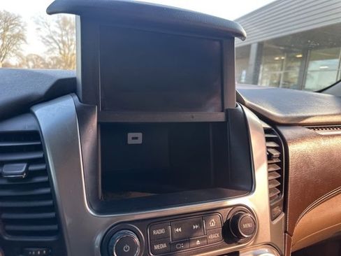 Used 2016 Chevrolet Tahoe LT w/ Luxury Package image 49