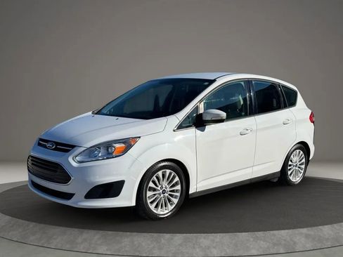 Used 2017 Ford C-MAX SE image 2