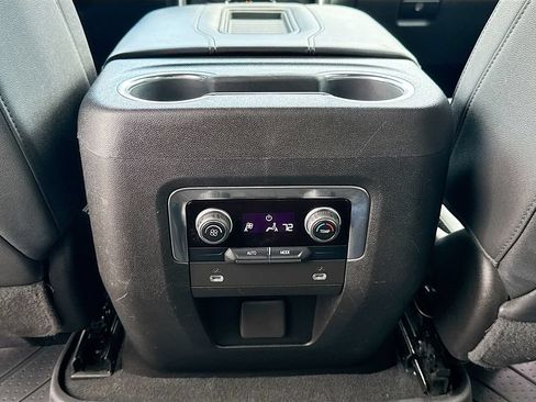 Used 2023 Chevrolet Tahoe Z71 AWD/4WD image 29