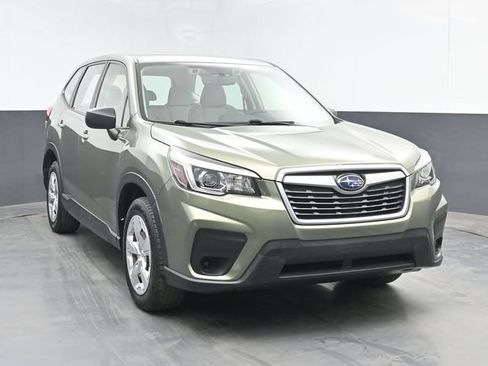 Used 2019 Subaru Forester w/ Popular Package #1 AWD/4WD image 2