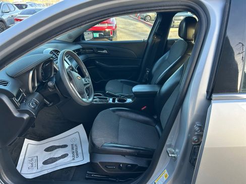 Used 2014 Chevrolet Malibu LT w/ Power Convenience Package image 13