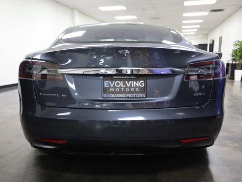 Used 2017 Tesla Model S 100D image 7