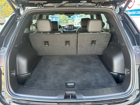 Certified 2024 Chevrolet Blazer RS w/ Driver Confidence II Package image 17