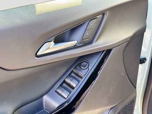 New 2026 Chevrolet Equinox LT w/ LPO, Floor Liner Package image 20