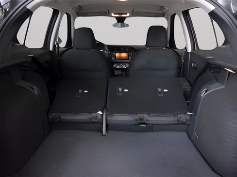 Used 2024 Nissan Kicks S image 29