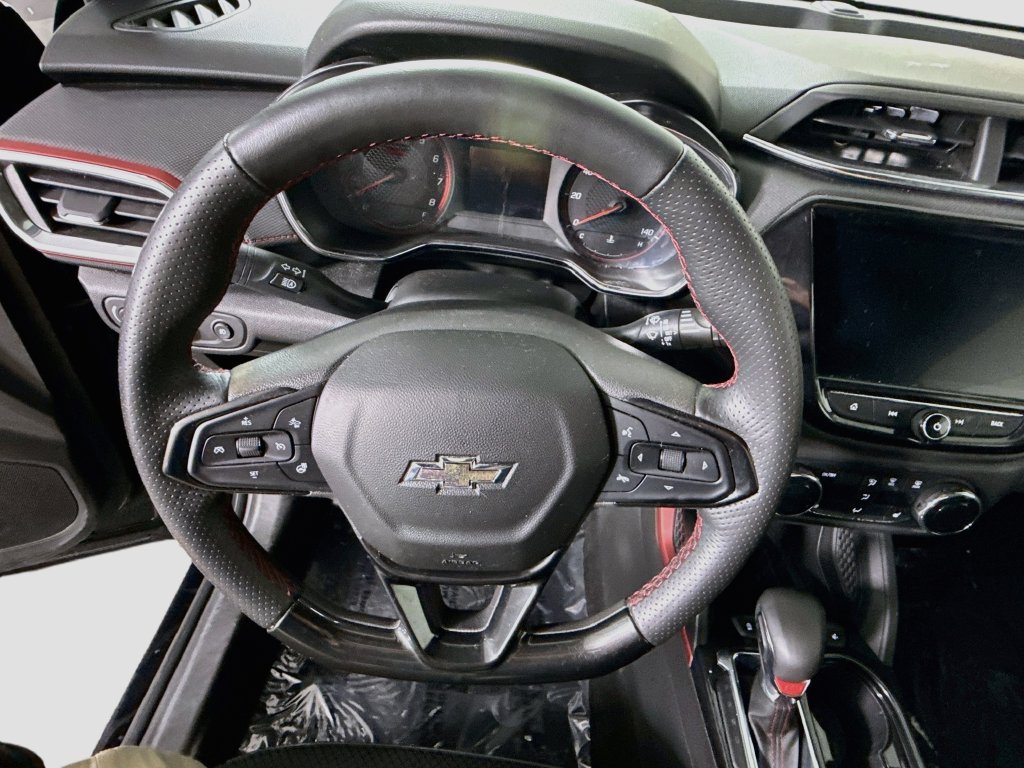 Used 2023 Chevrolet TrailBlazer RS w/ Convenience Package FWD image 20
