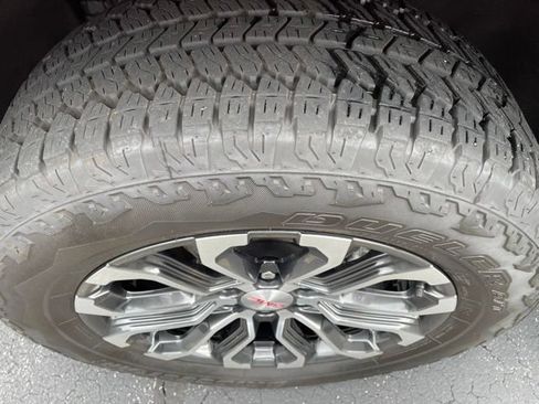 Used 2026 GMC Canyon Denali AWD/4WD image 34