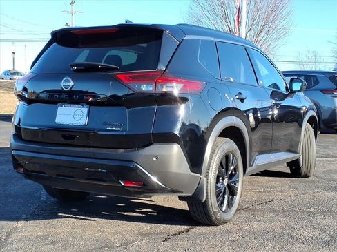 Certified 2023 Nissan Rogue SV w/ SV Premium B Package image 3