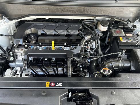 Used 2026 Hyundai Venue SEL FWD image 31