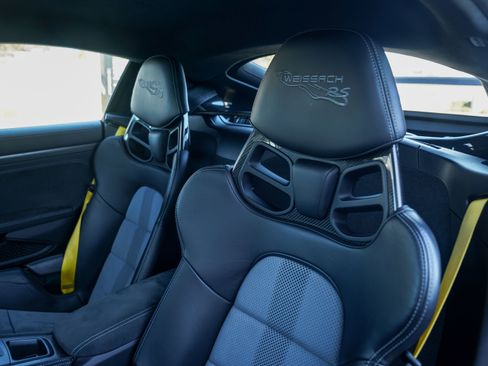 Certified 2023 Porsche 718 Cayman GT4 RS image 5