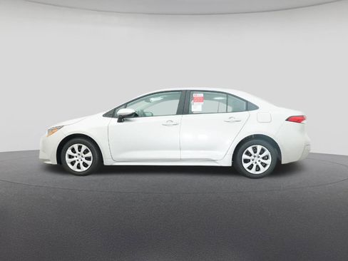 New 2025 Toyota Corolla LE image 19