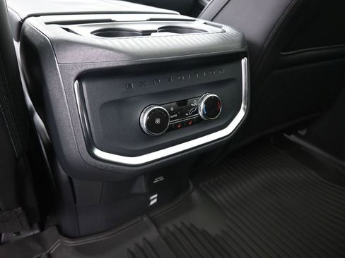 New 2026 Ford Expedition Max Platinum w/ Stealth Appearance Package image 34