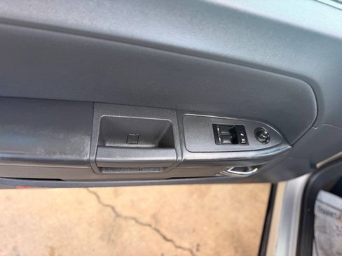 Used 2010 Dodge Challenger SE RWD image 12