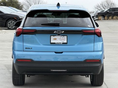 New 2027 Chevrolet Bolt LT image 5