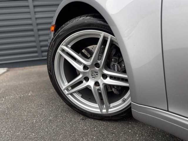 Used 2018 Porsche 911 Carrera RWD image 36