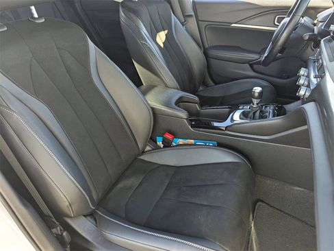 Used 2023 Acura Integra A-Spec image 11