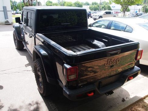 Used 2022 Jeep Gladiator Mojave w/ Cold Weather Group AWD/4WD image 5