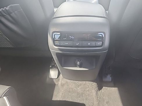 Used 2025 Hyundai Palisade SEL image 17