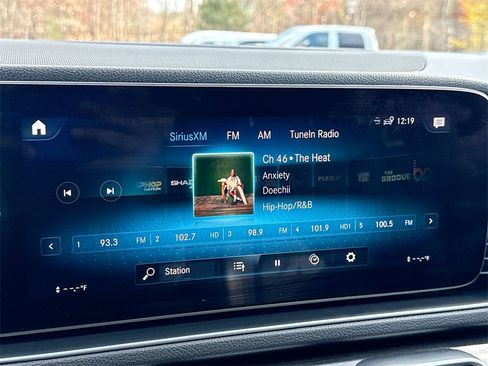 Used 2020 Mercedes-Benz GLE 350 4MATIC w/ 3rd Row Seat Package image 12