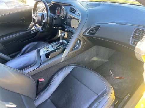 Used 2017 Chevrolet Corvette Stingray Convertible w/ 3LT Preferred Equipment Group image 21