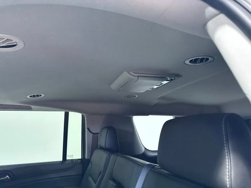 Used 2016 Chevrolet Suburban LT AWD/4WD image 38