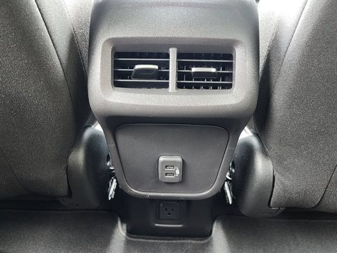 Certified 2024 Chevrolet Equinox LT AWD/4WD image 18