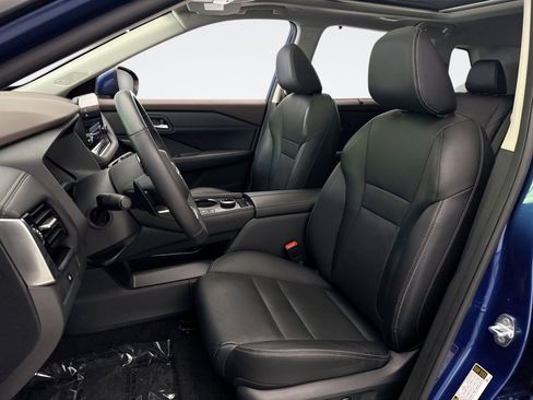 Used 2023 Nissan Rogue SL w/ SL Premium Package AWD/4WD image 11