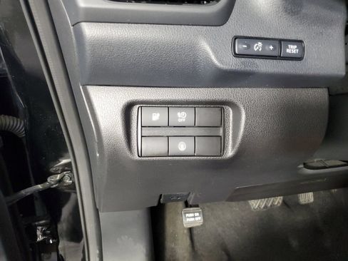 Used 2025 Nissan Leaf S FWD image 27