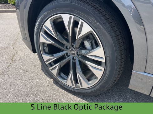 New 2026 Audi Q8 Premium Plus image 5