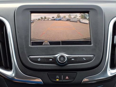 Used 2023 Chevrolet Equinox LT FWD image 19