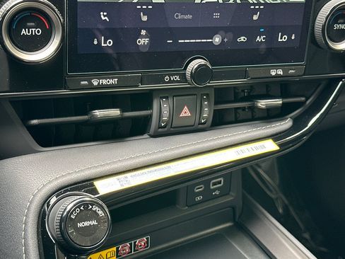 New 2026 Lexus NX 350 AWD w/ Accessory Package (Z1) image 18
