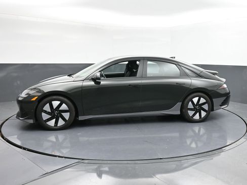 Used 2024 Hyundai Ioniq 6 SEL RWD image 5