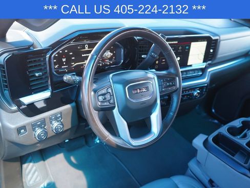 Used 2025 GMC Sierra 1500 SLT AWD/4WD image 24