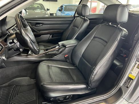 Used 2011 BMW 328i xDrive Coupe image 10