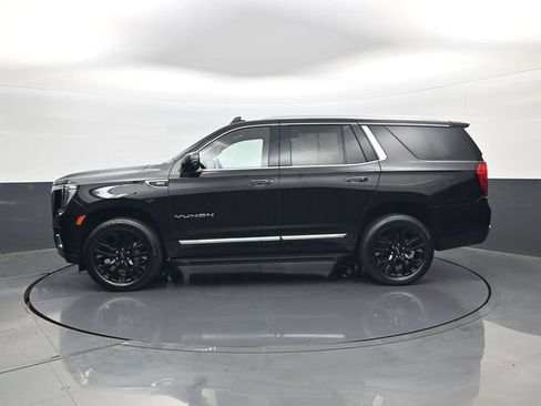 Used 2024 GMC Yukon SLT w/ SLT Luxury Package AWD/4WD image 8